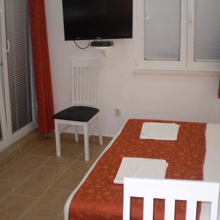 Apartments Tare, Free Parking Vodice Exterior photo