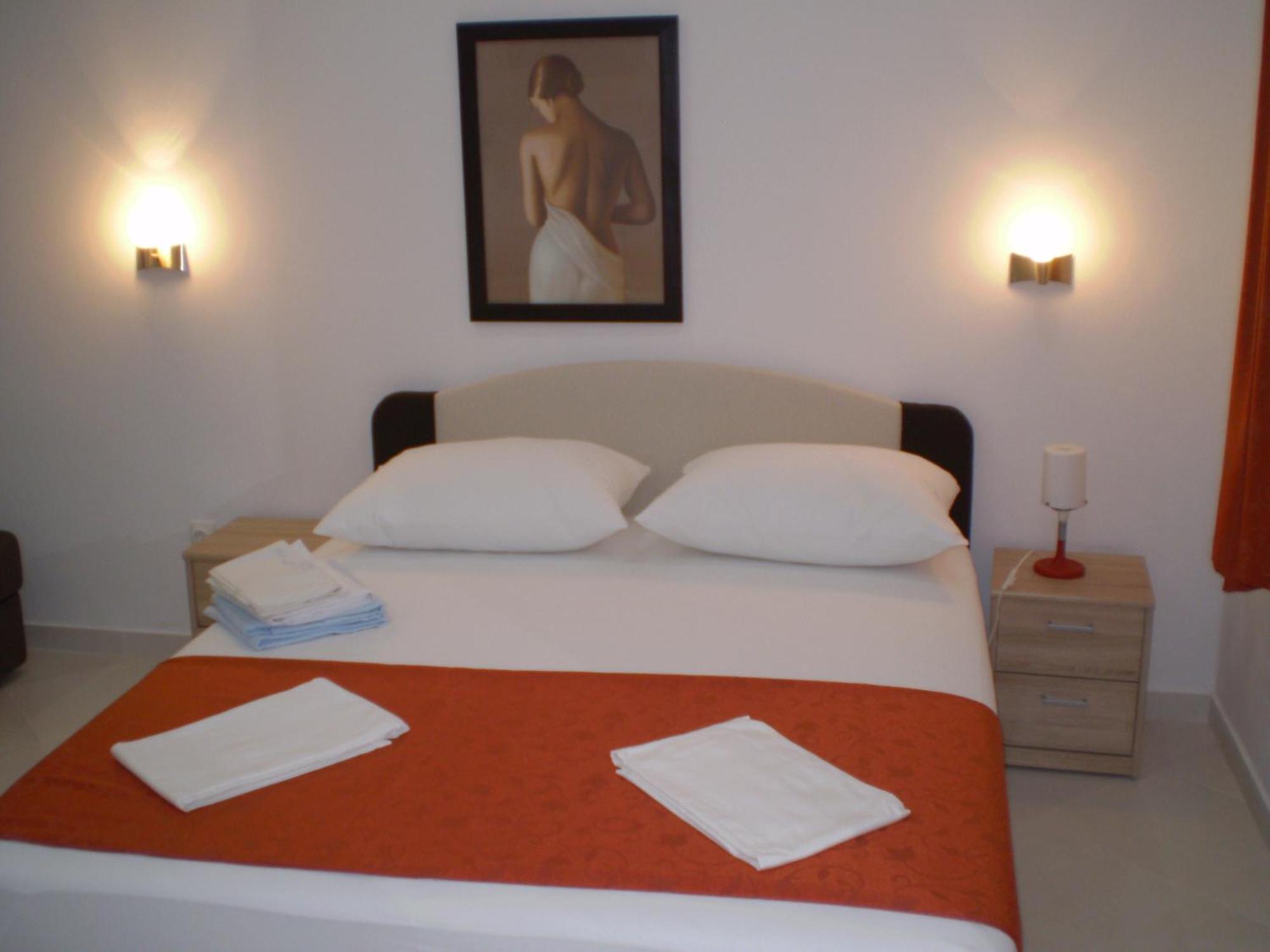 Apartments Tare, Free Parking Vodice Exterior photo